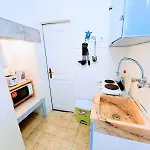 Authentic Portuguese Home- Alfama Apartament