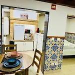 Authentic Portuguese Home- Alfama *