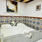 Authentic Portuguese Home- Alfama Apartament Lizbona