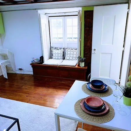 Authentic Portuguese Home- Alfama 아파트 *