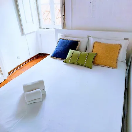 Authentic Portuguese Home- Alfama * Lisbon