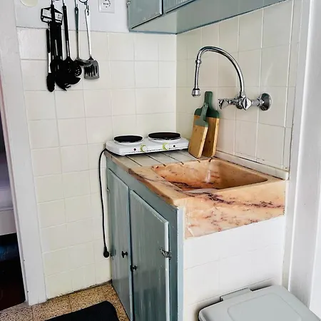 Authentic Portuguese Home- Alfama *